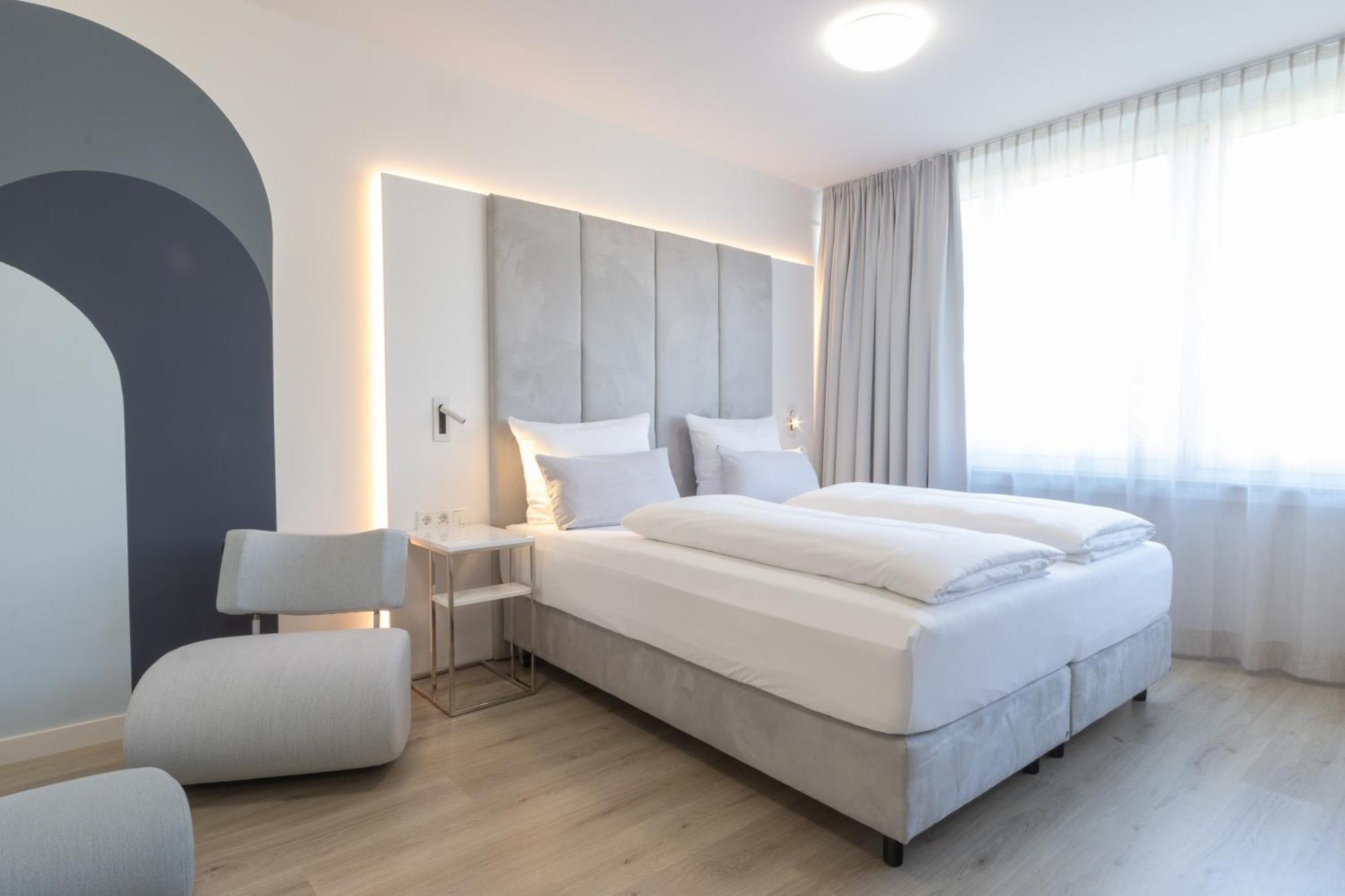 Zzzpace Smart-Hotel Krefeld Esterno foto