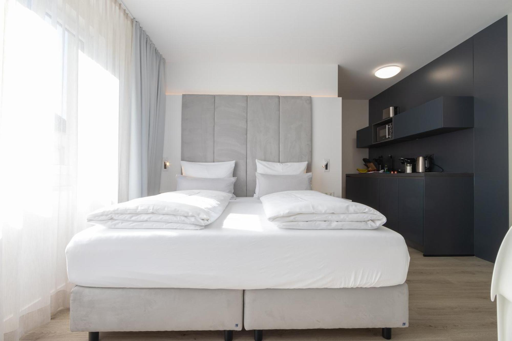 Zzzpace Smart-Hotel Krefeld Esterno foto