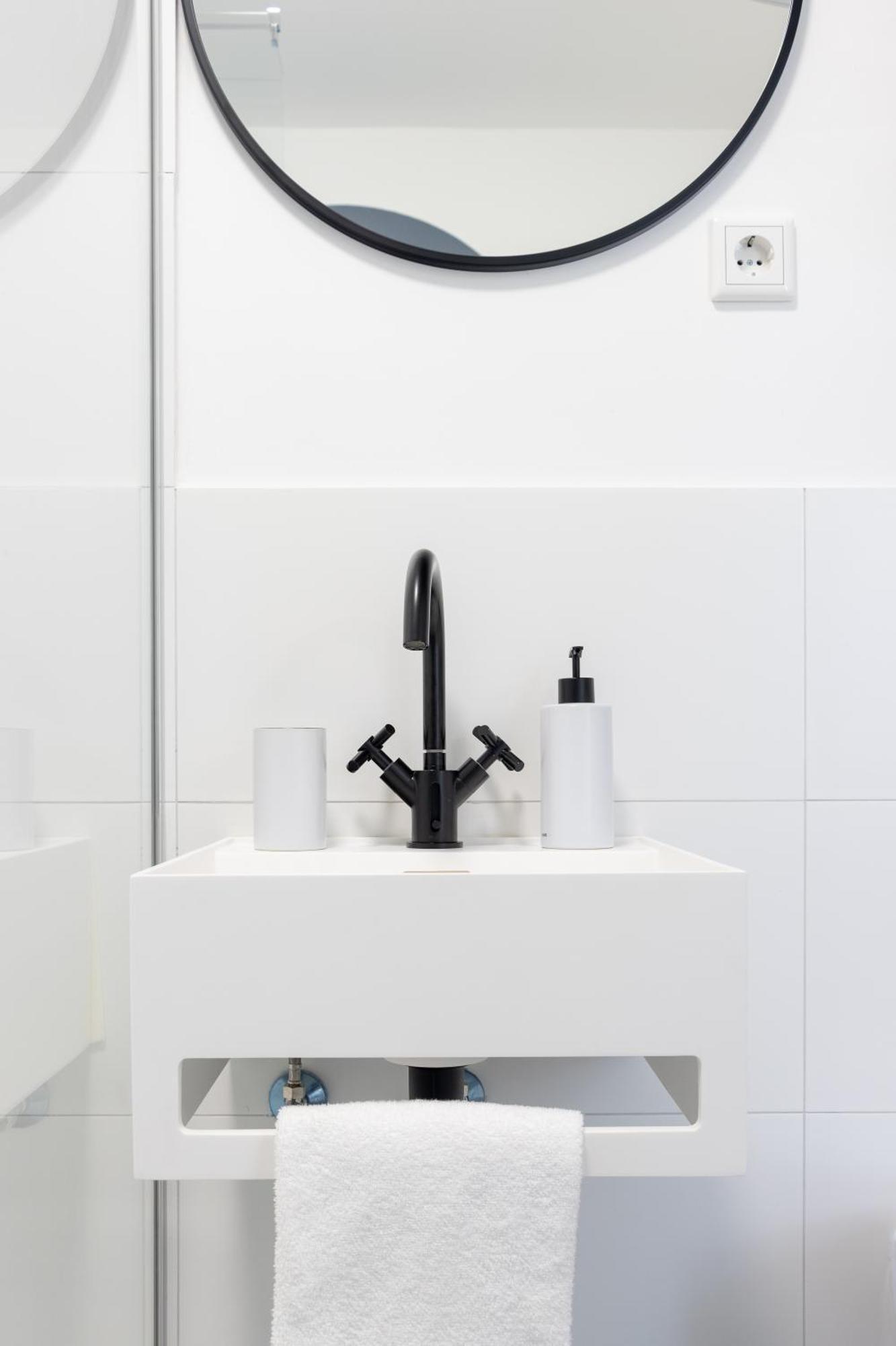 Zzzpace Smart-Hotel Krefeld Esterno foto