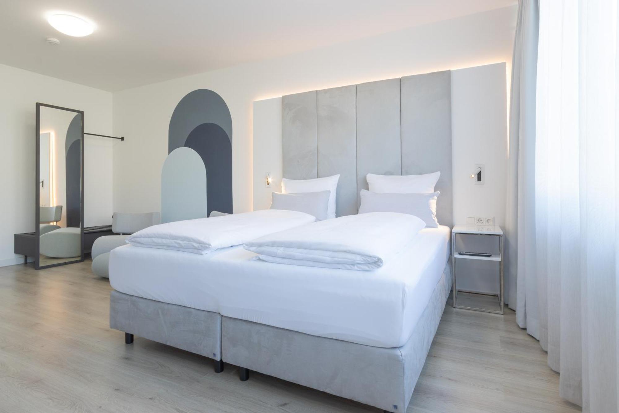 Zzzpace Smart-Hotel Krefeld Esterno foto