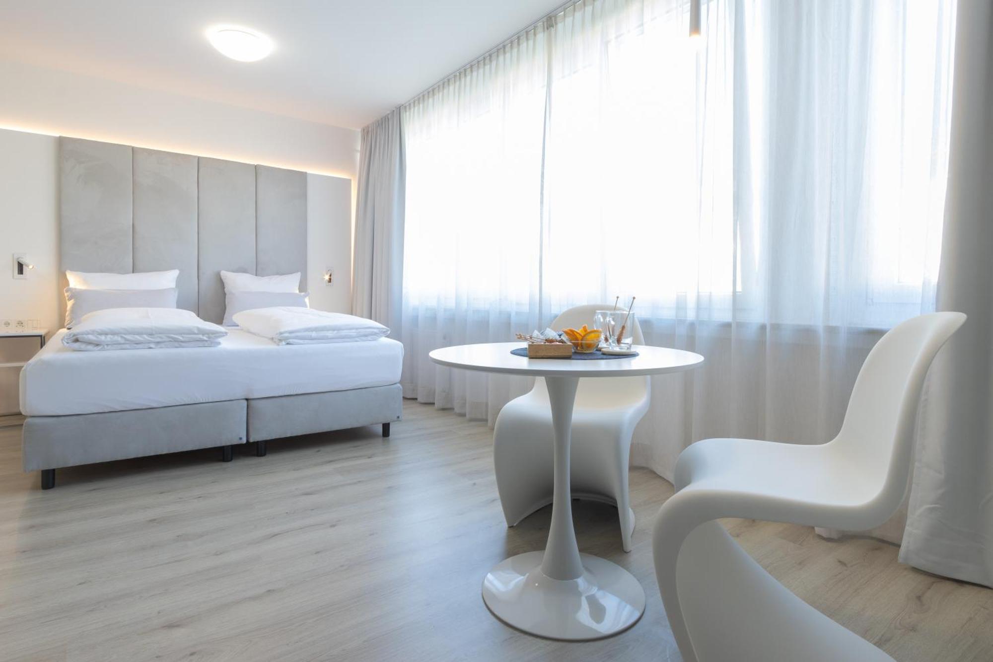 Zzzpace Smart-Hotel Krefeld Esterno foto