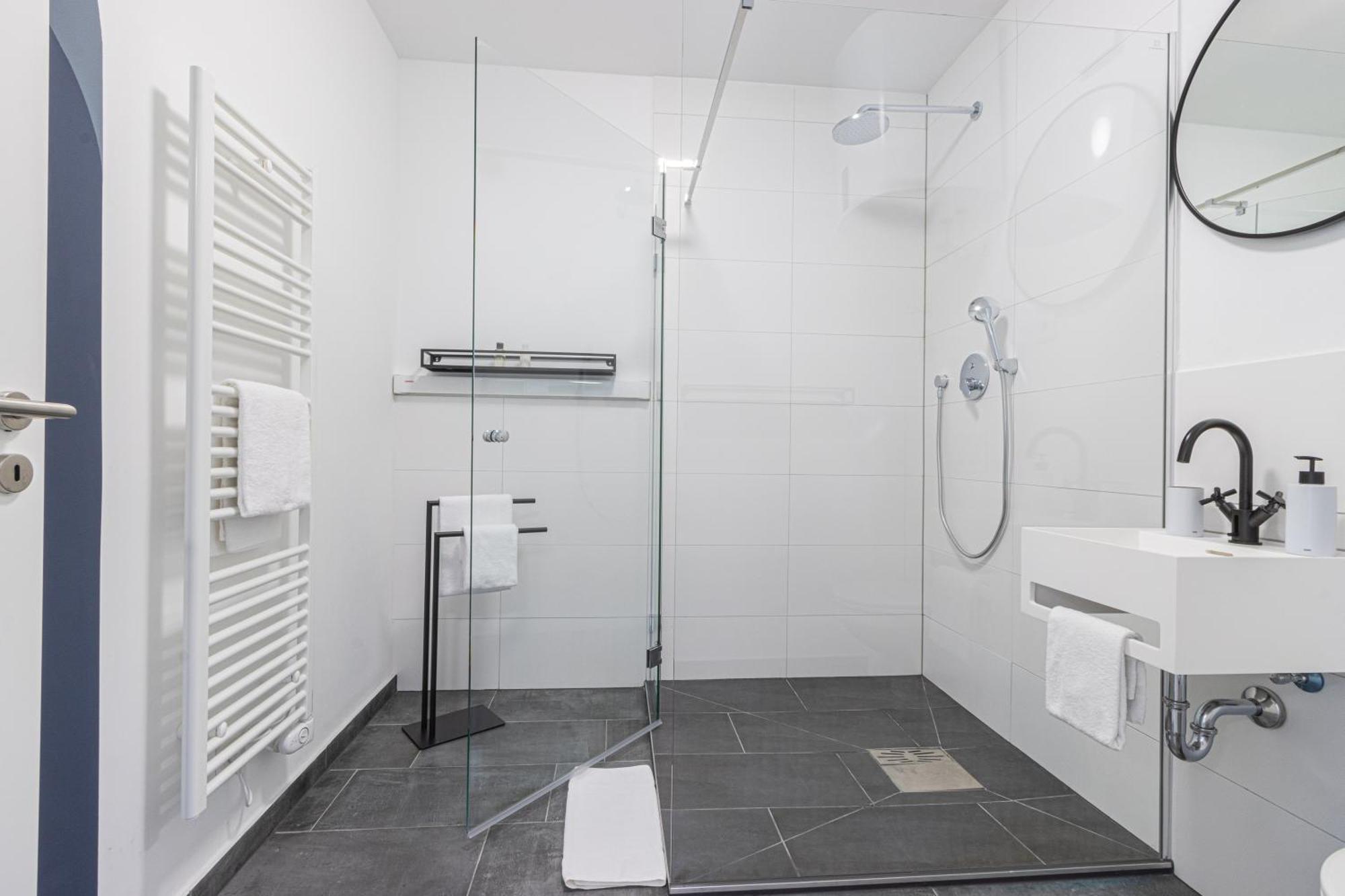 Zzzpace Smart-Hotel Krefeld Esterno foto